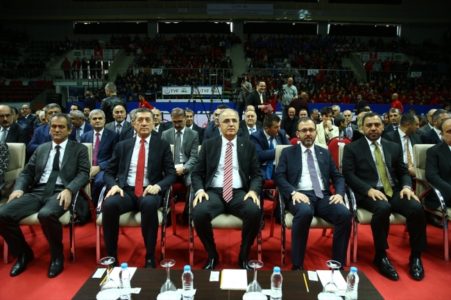 “Voleybol Her Yerde” projesinde imzalar atıldı